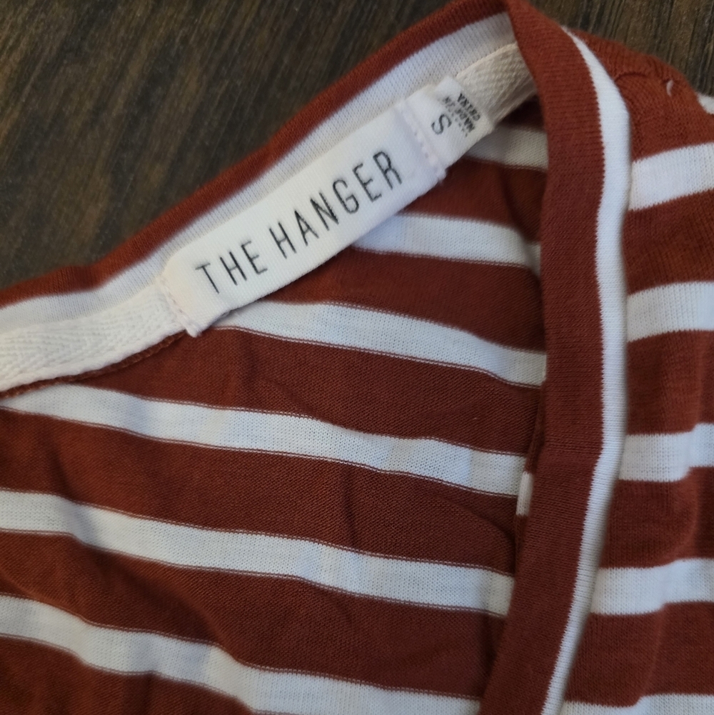 The Hanger Red and White Striped V-Neck Tank Top - Picture 5 of 5